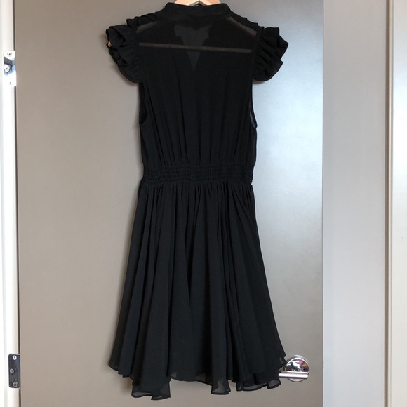 Pusch Ruffle Dress - Picture 3 of 3